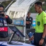 Teknologi VAR: Menyempurnakan Keputusan Wasit