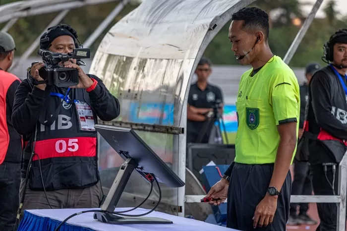 Teknologi VAR: Menyempurnakan Keputusan Wasit