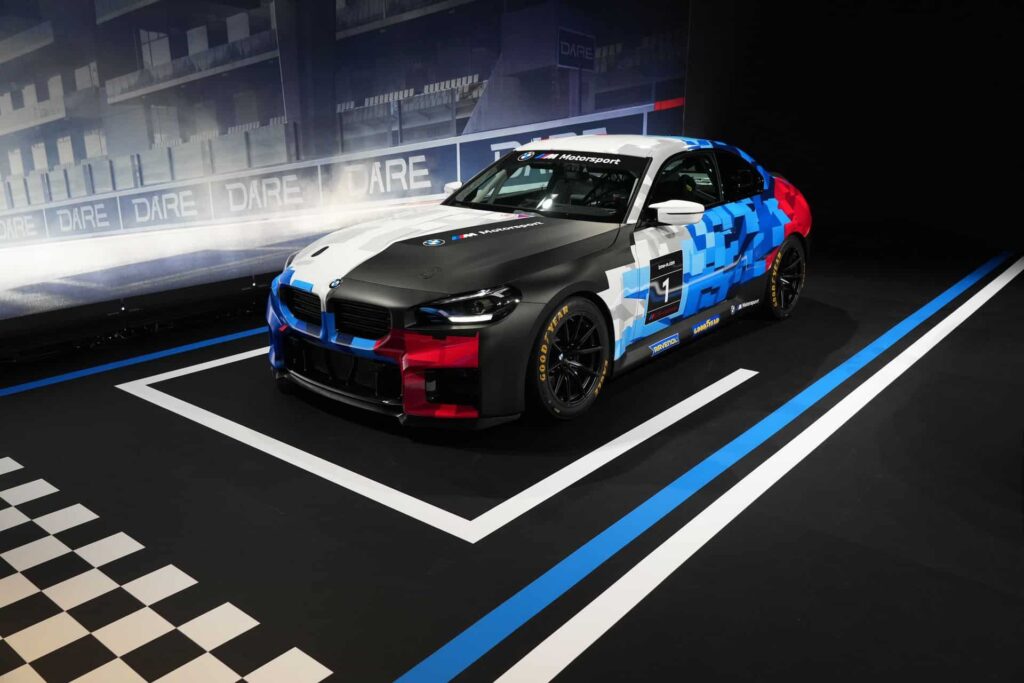 BMW M2 Racing 2025: Mobil Balap Baru yang Menghadirkan Performa Tinggi